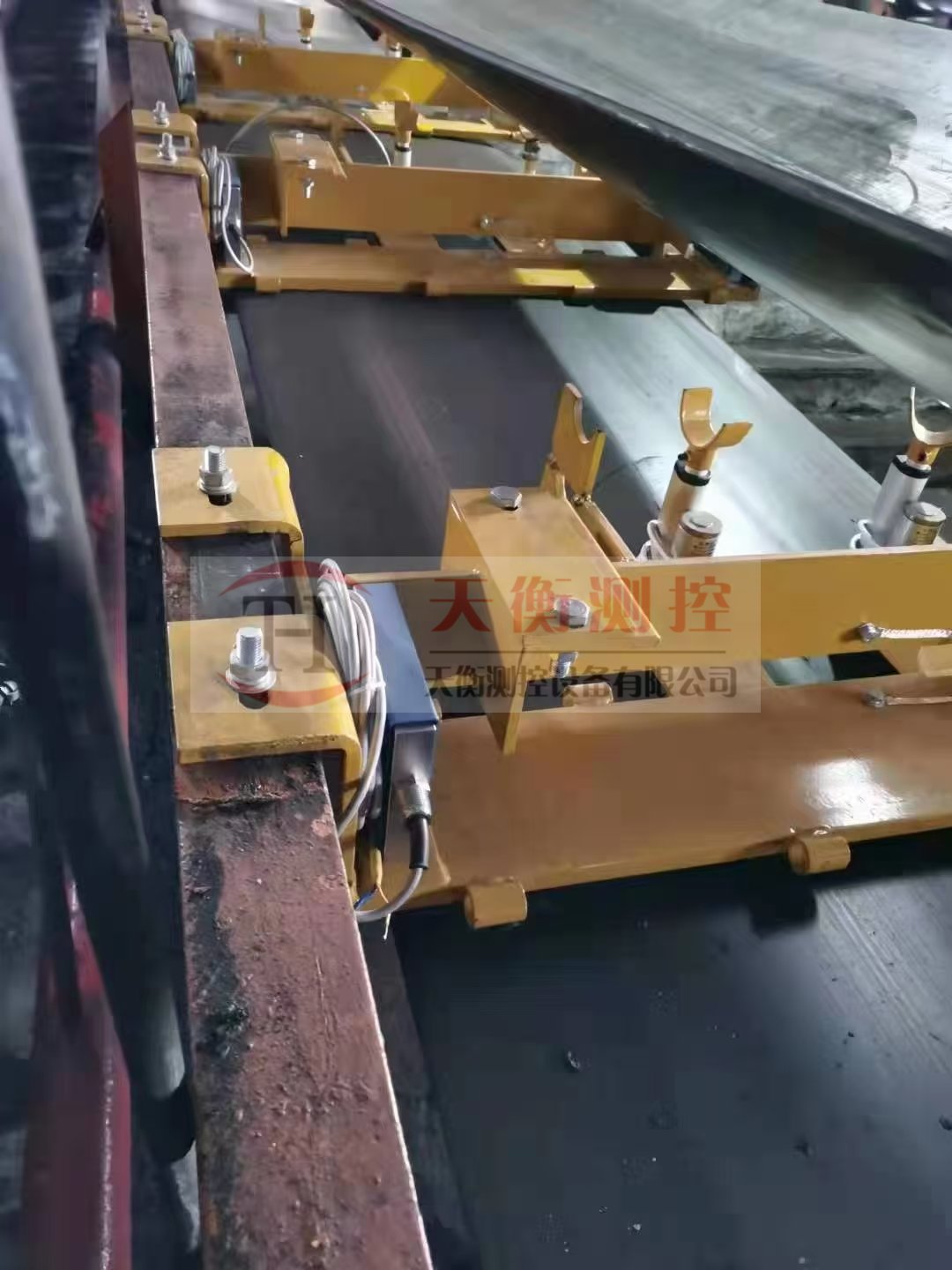 新疆化工厂上料系统项目